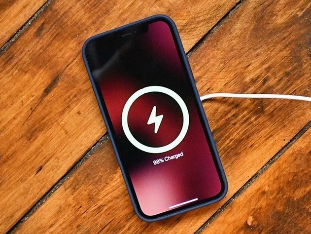 东河苹果手机维修分享iPhone 12可以随便充电吗 